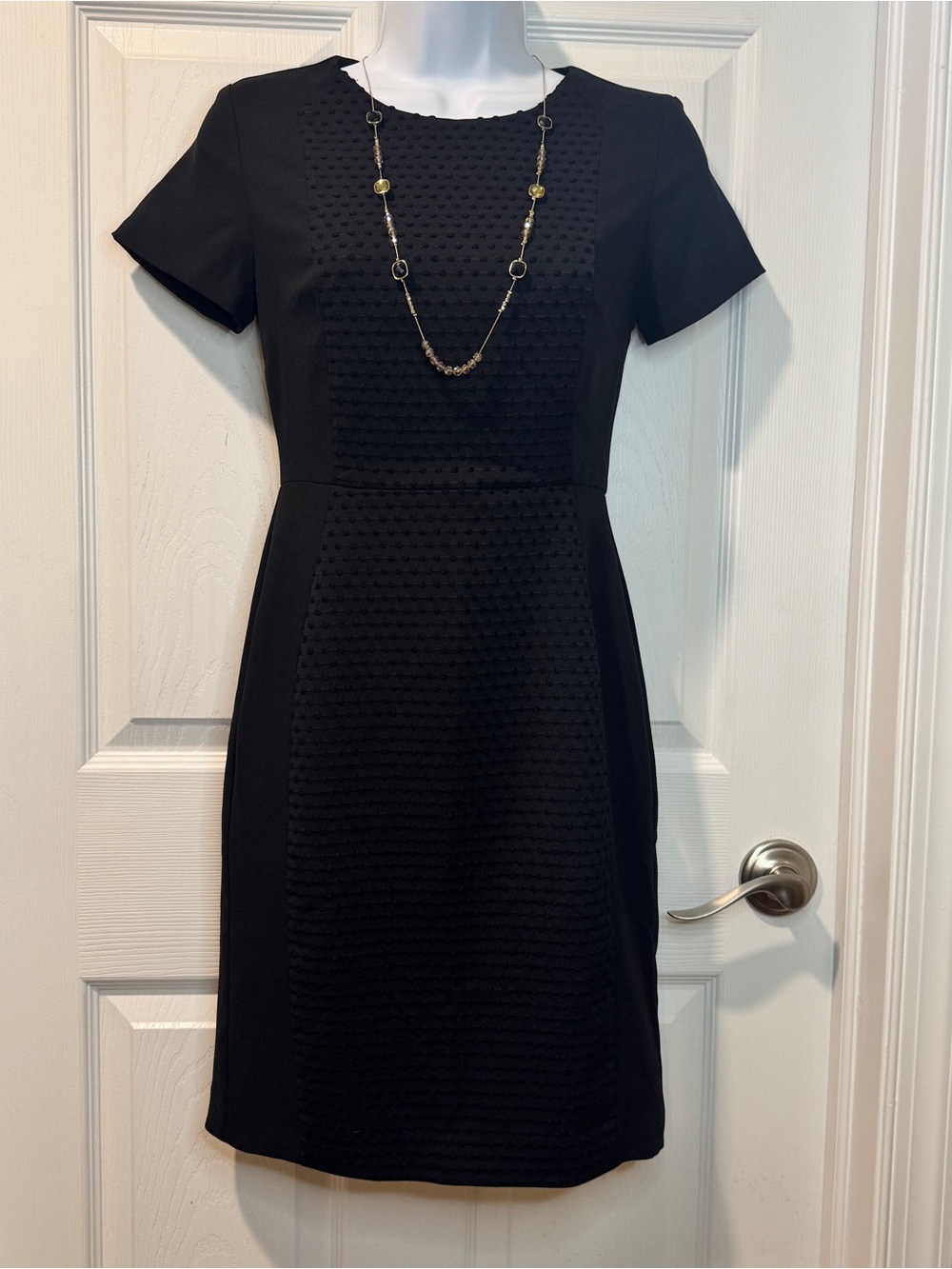 Banana Republic Black Textured panel Short-Sleeve Sheath Dress, 0 Petite